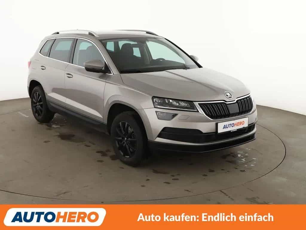 Skoda Karoq 1.5 TSI ACT Style*LED*ACC*PDC*SHZ*KLIMA* 05/2018-photo-7