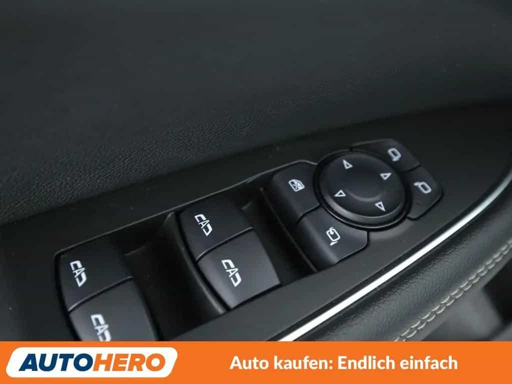Opel Insignia Grand Sport 1.5 SIDI Turbo INNOVATION 07/2020-photo-23
