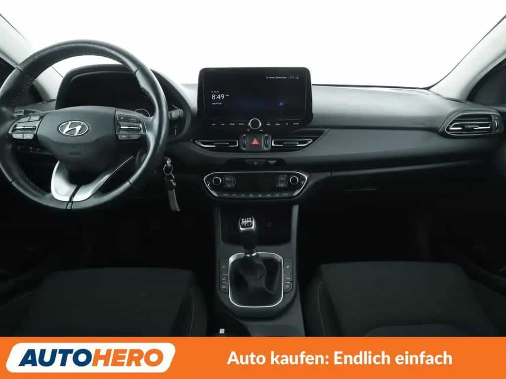 Hyundai i30 1.0 T-GDI Mild-Hybrid Intro Edition*NAVI*CAM 02/2021-photo-11