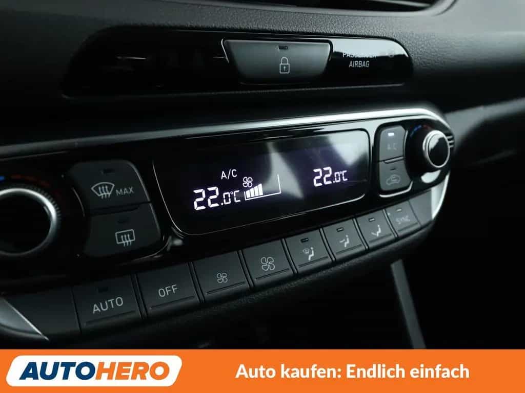 Hyundai i30 1.0 T-GDI Mild-Hybrid Intro Edition*NAVI*CAM 02/2021-photo-23