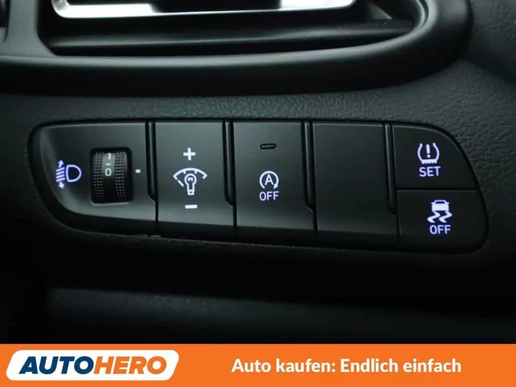 Hyundai i30 1.0 T-GDI Mild-Hybrid Intro Edition*NAVI*CAM 02/2021-photo-27