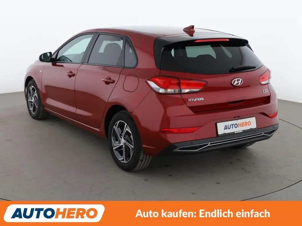 Hyundai i30 1.0 T-GDI Mild-Hybrid Intro Edition*NAVI*CAM 02/2021-photo-3