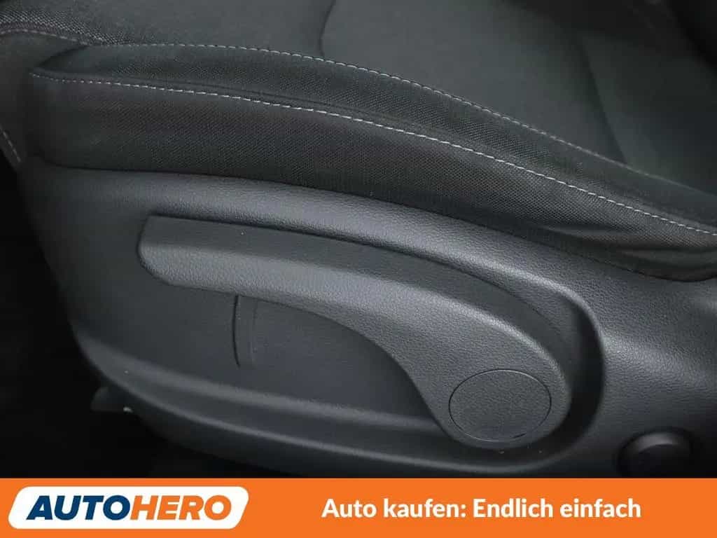 Hyundai i30 1.0 T-GDI Mild-Hybrid Intro Edition*NAVI*CAM 02/2021-photo-32