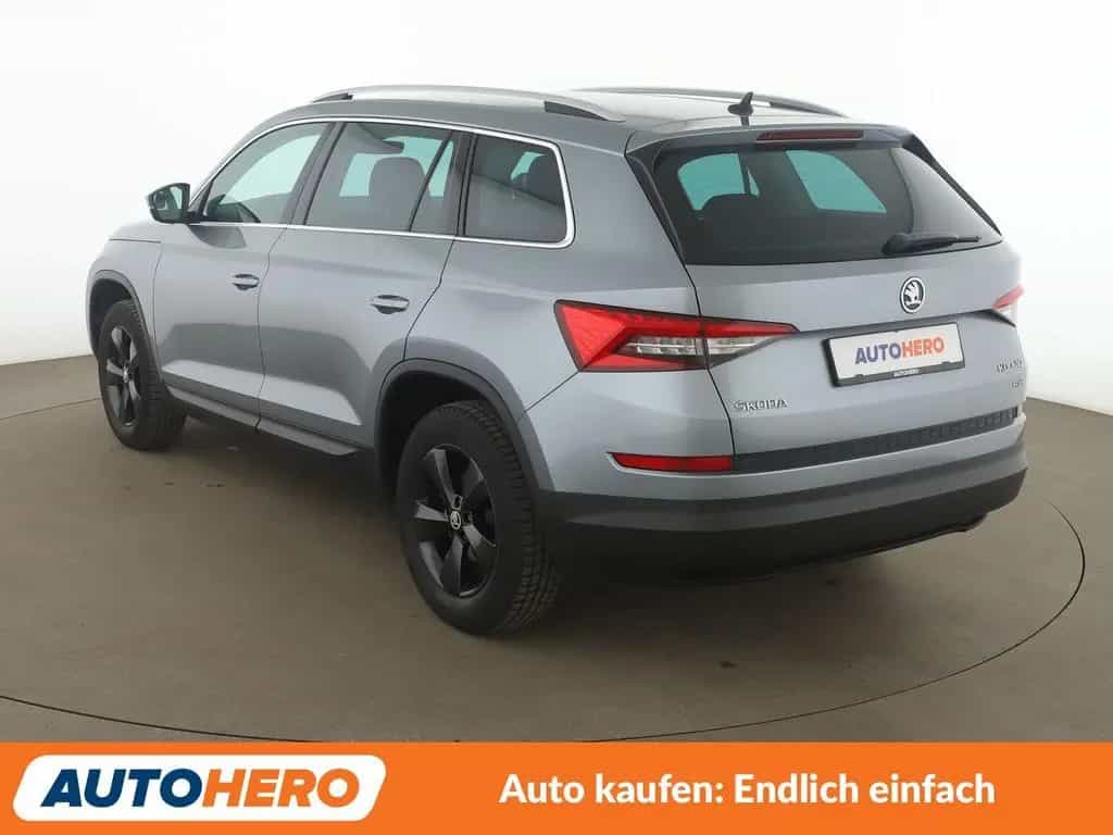 Skoda Kodiaq 1.4 TSI ACT Ambition 4x4*NAVI*ACC*PDC* 08/2017-photo-3