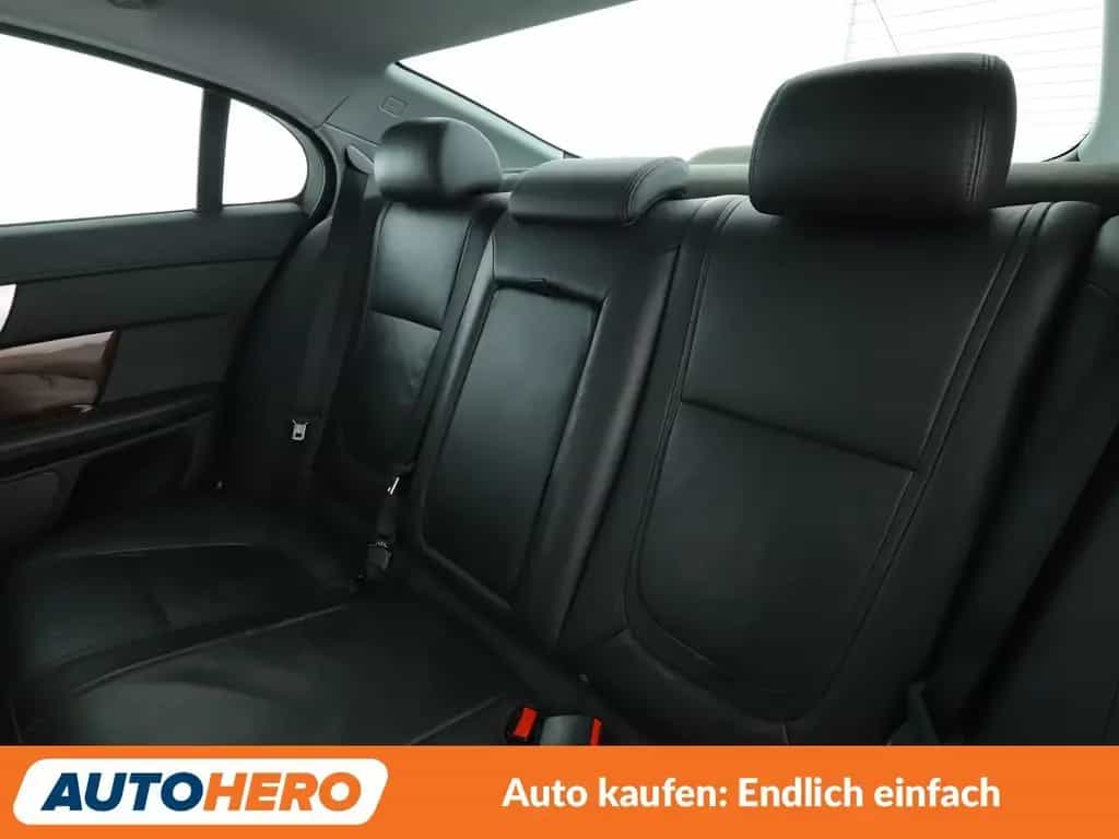 Jaguar XF 3.0 V6 Kompressor AWD Aut.*NAV*TEMP*CAM*PDC* 03/2015-photo-13