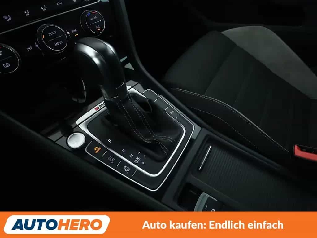 Volkswagen Golf VII 2.0 TSI R 4Motion BlueMotion Tech Aut. 08/2015-photo-23