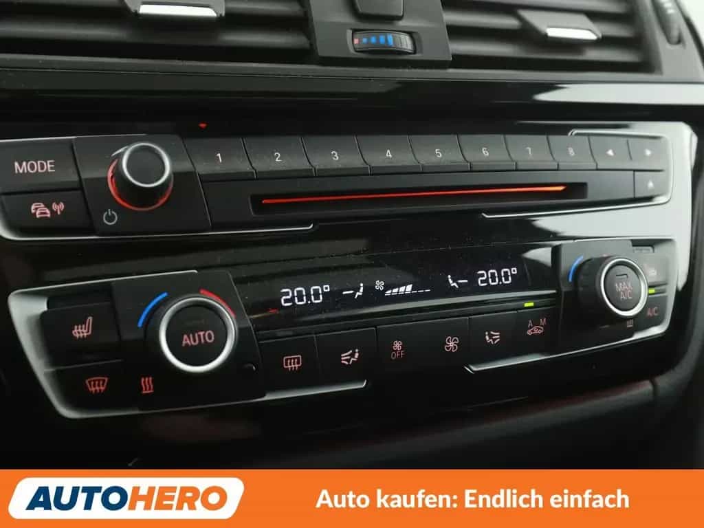 BMW 320 i Advantage Aut.*LED*NAVI*TEMPO*PDC*SHZ* 09/2019-photo-24
