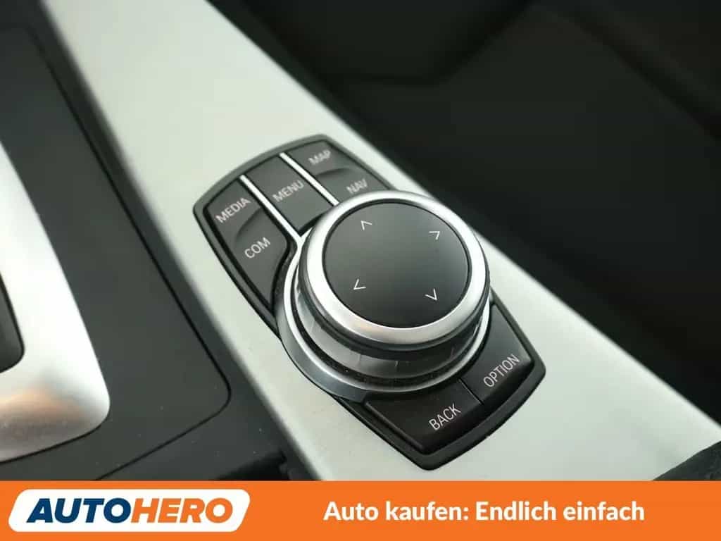 BMW 320 i Advantage Aut.*LED*NAVI*TEMPO*PDC*SHZ* 09/2019-photo-27