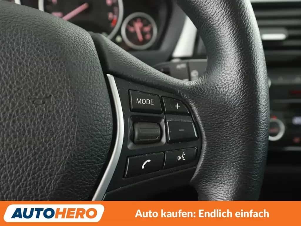 BMW 320 i Advantage Aut.*LED*NAVI*TEMPO*PDC*SHZ* 09/2019-photo-28