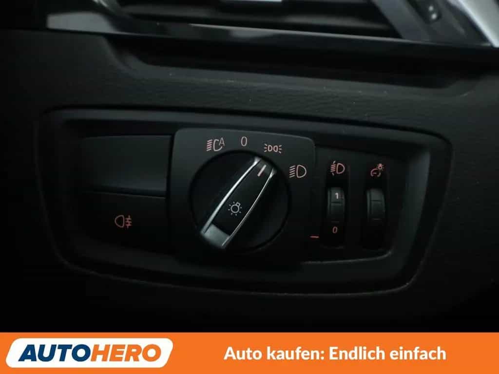 BMW X1 xDrive 20d Advantage Aut.*NAVI*LED*TEMPO*PDC* 01/2021-photo-35