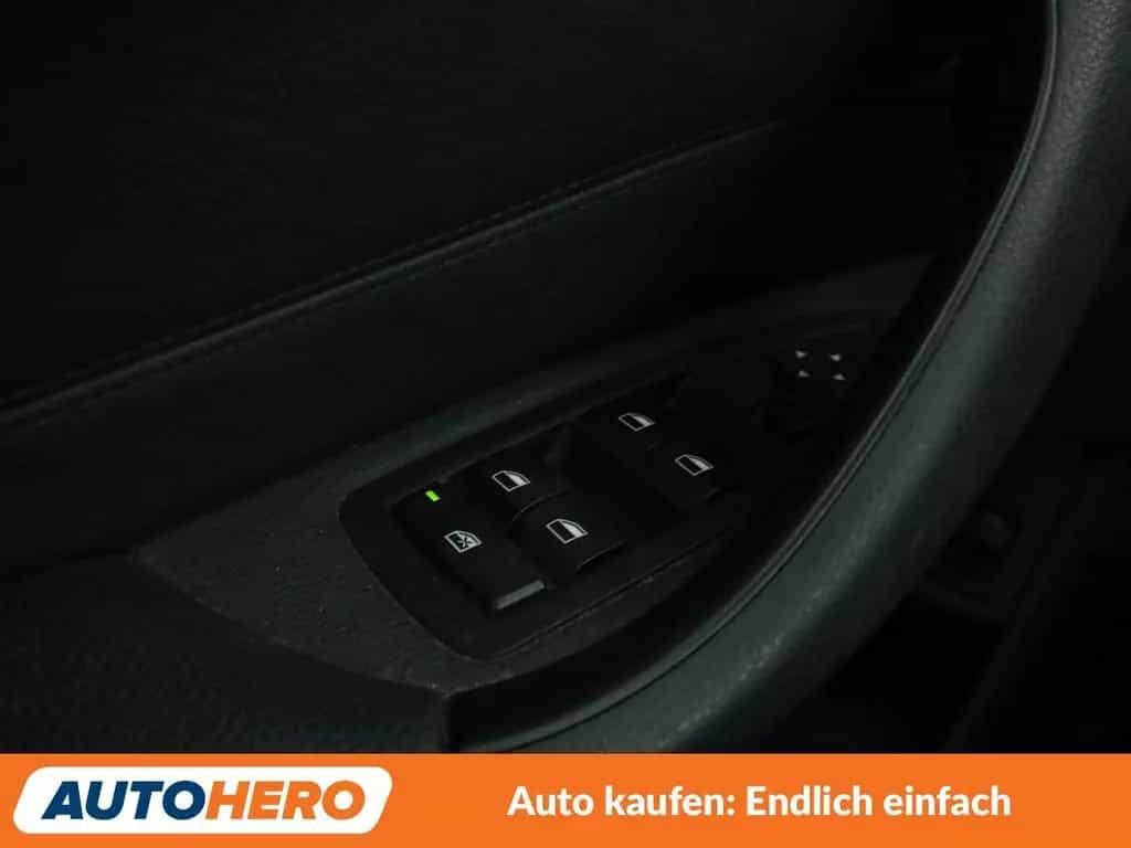BMW X1 xDrive 20d Advantage Aut.*NAVI*LED*TEMPO*PDC* 01/2021-photo-36