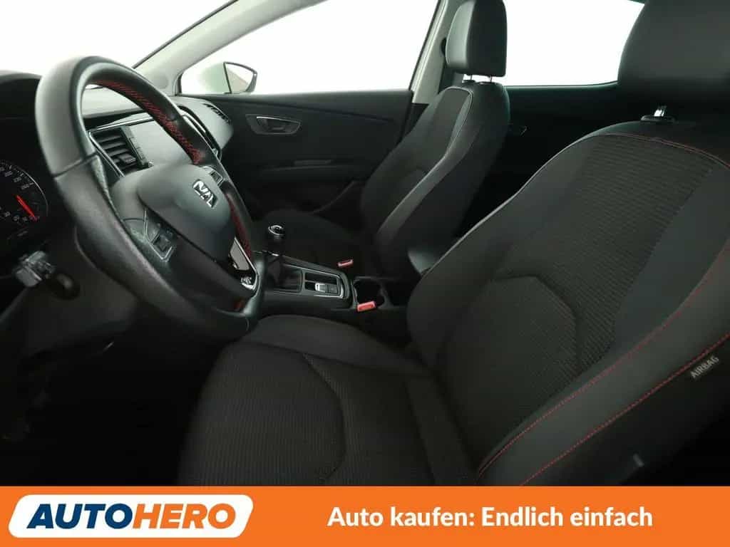 Seat Leon 1.5 TSI ACT FR*NAVI*LED*TEMPO* 08/2019-photo-9