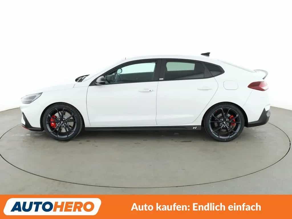 Hyundai i30 Fastback 2.0 T-GDI N Performance Aut.*NAVI* 08/2021-photo-2