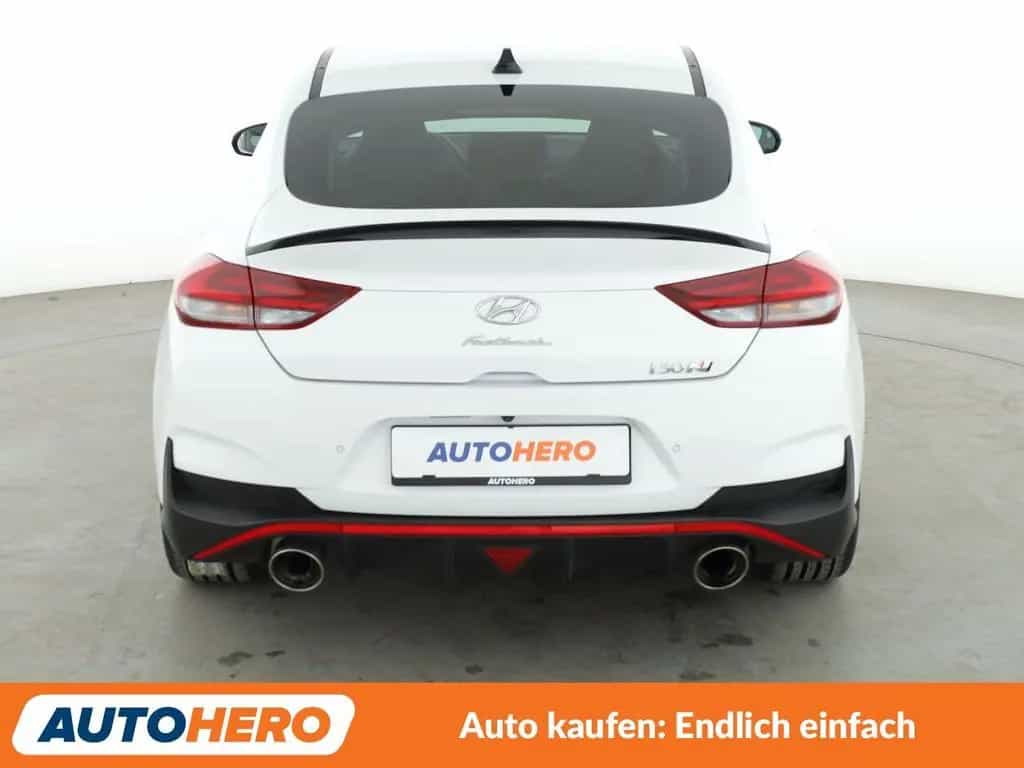 Hyundai i30 Fastback 2.0 T-GDI N Performance Aut.*NAVI* 08/2021-photo-4
