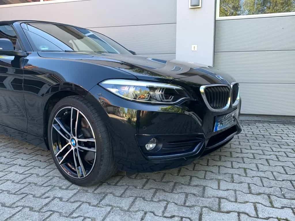 BMW 220 i Steptronic Cabrio Sport Line - 18 Zoll 09/2018-photo-3