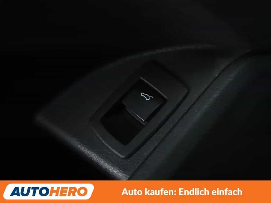 BMW X1 sDrive 20d Advantage Aut.*LED*NAVI*TEMPO*CAM* 11/2019-photo-30