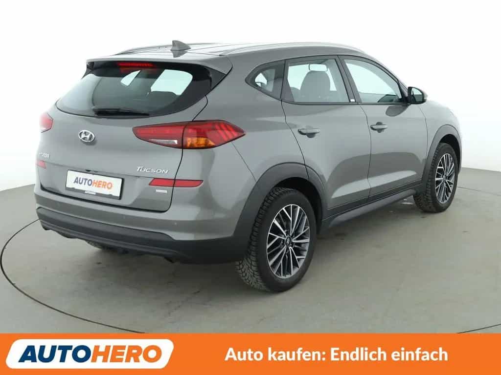 Hyundai TUCSON 1.6 Advantage 2WD*NAVI*TEMPO*CAM*PDC*SHZ* 09/2020-photo-5