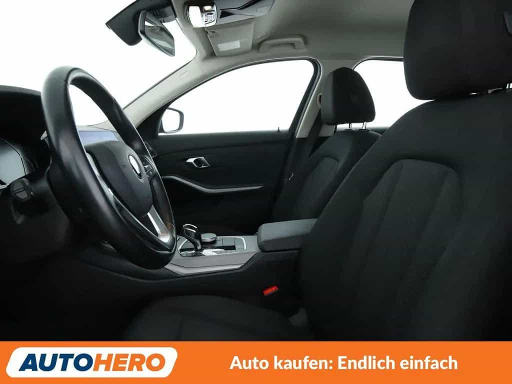 BMW 320 3er 320d Mild-Hybrid Advantage Aut.*LED*NAVI* 03/2021-photo-9