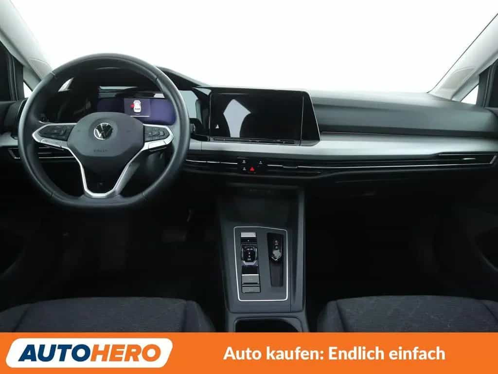 Volkswagen Golf VIII 1.5 eTSI ACT Life Aut.*NAVI*PDC*SHZ* 03/2020-photo-11