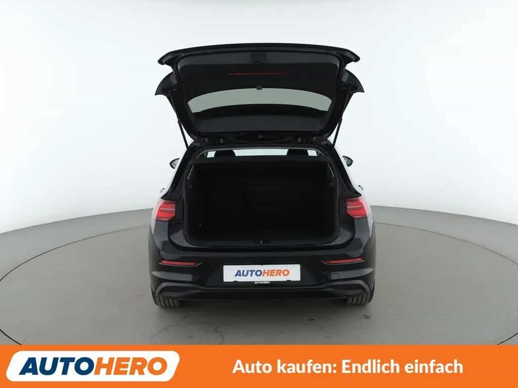 Volkswagen Golf VIII 1.5 eTSI ACT Life Aut.*NAVI*PDC*SHZ* 03/2020-photo-16