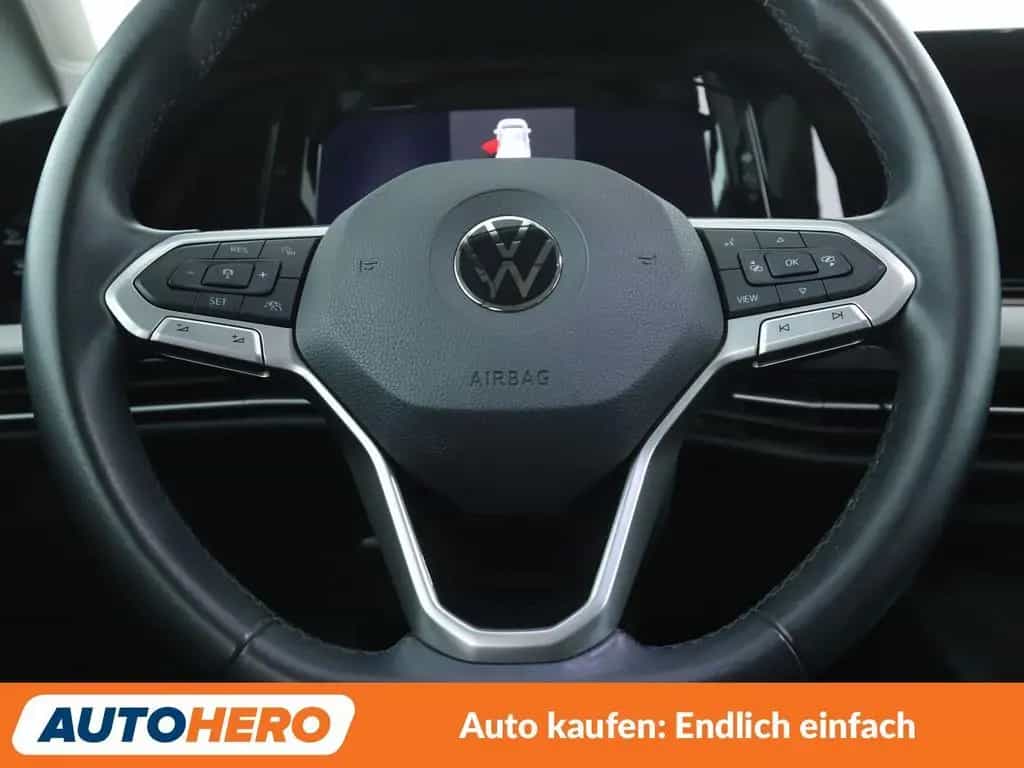 Volkswagen Golf VIII 1.5 eTSI ACT Life Aut.*NAVI*PDC*SHZ* 03/2020-photo-18