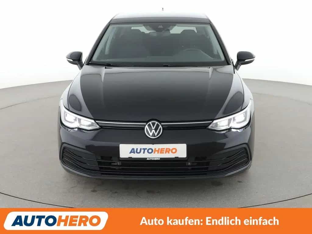Volkswagen Golf VIII 1.5 eTSI ACT Life Aut.*NAVI*PDC*SHZ* 03/2020-photo-8