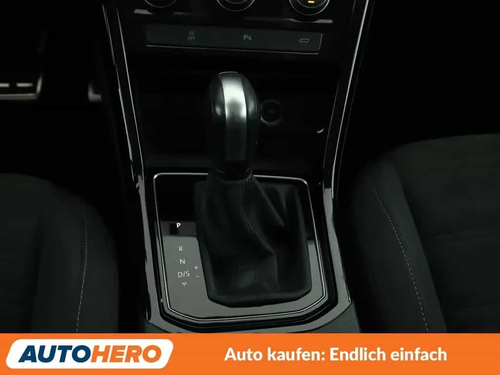 Volkswagen Touran 1.5 TSI ACT Highline BlueMotion Tech Aut. 06/2020-photo-23