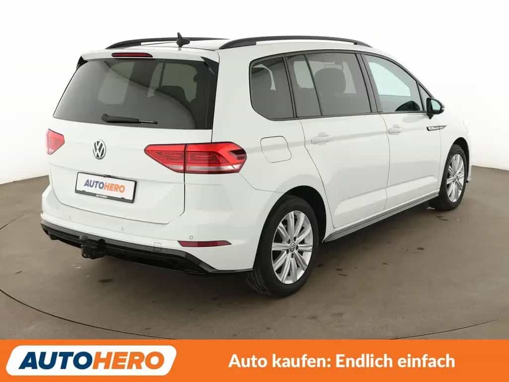 Volkswagen Touran 1.5 TSI ACT Highline BlueMotion Tech Aut. 06/2020-photo-5