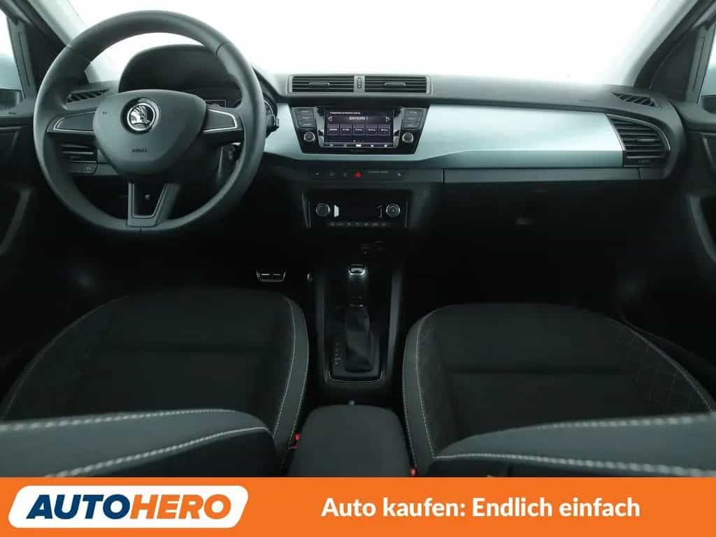 Skoda Fabia 1.0 TSI Ambition Aut.*TEMPO*PDC*SHZ* 03/2019-photo-11