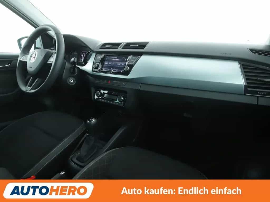 Skoda Fabia 1.0 TSI Ambition Aut.*TEMPO*PDC*SHZ* 03/2019-photo-12