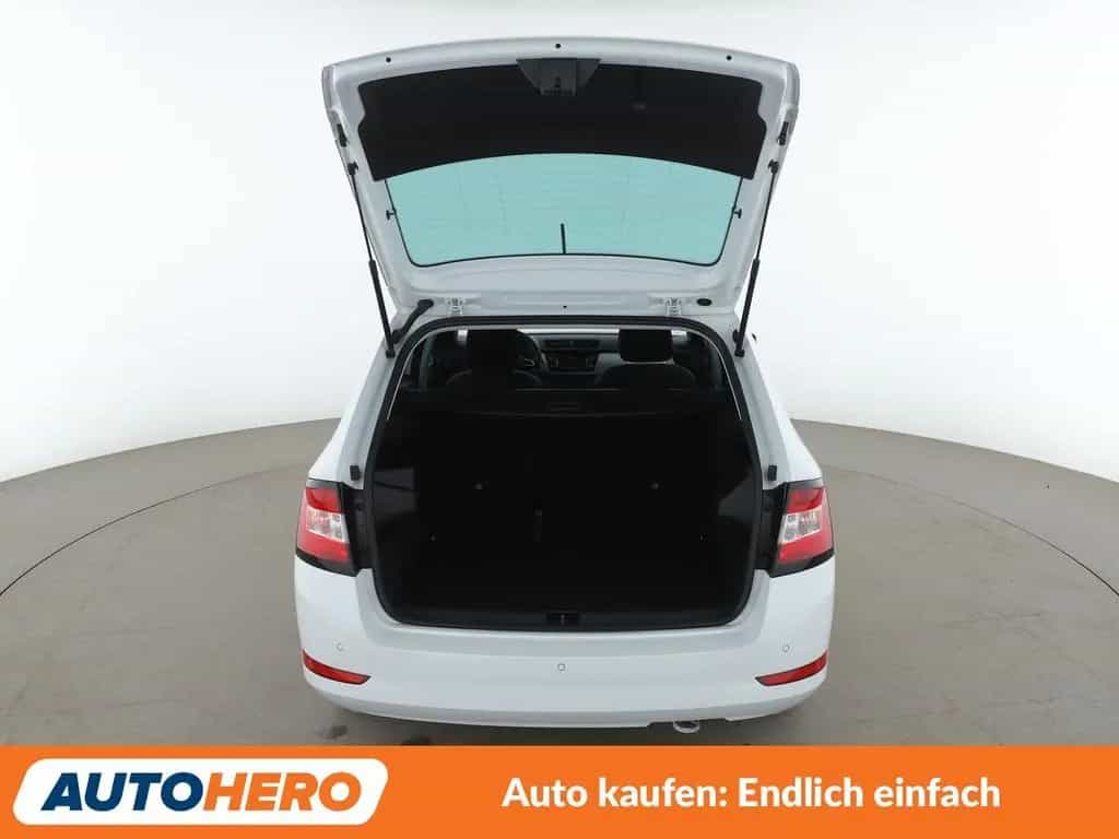 Skoda Fabia 1.0 TSI Ambition Aut.*TEMPO*PDC*SHZ* 03/2019-photo-16