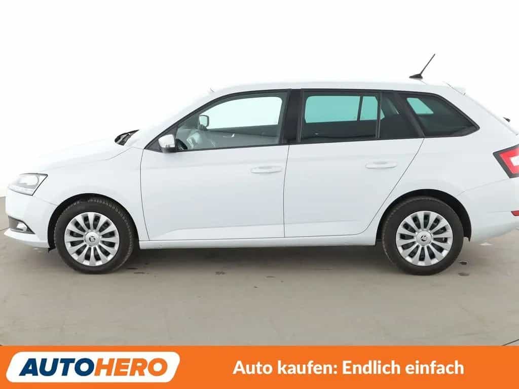 Skoda Fabia 1.0 TSI Ambition Aut.*TEMPO*PDC*SHZ* 03/2019-photo-2