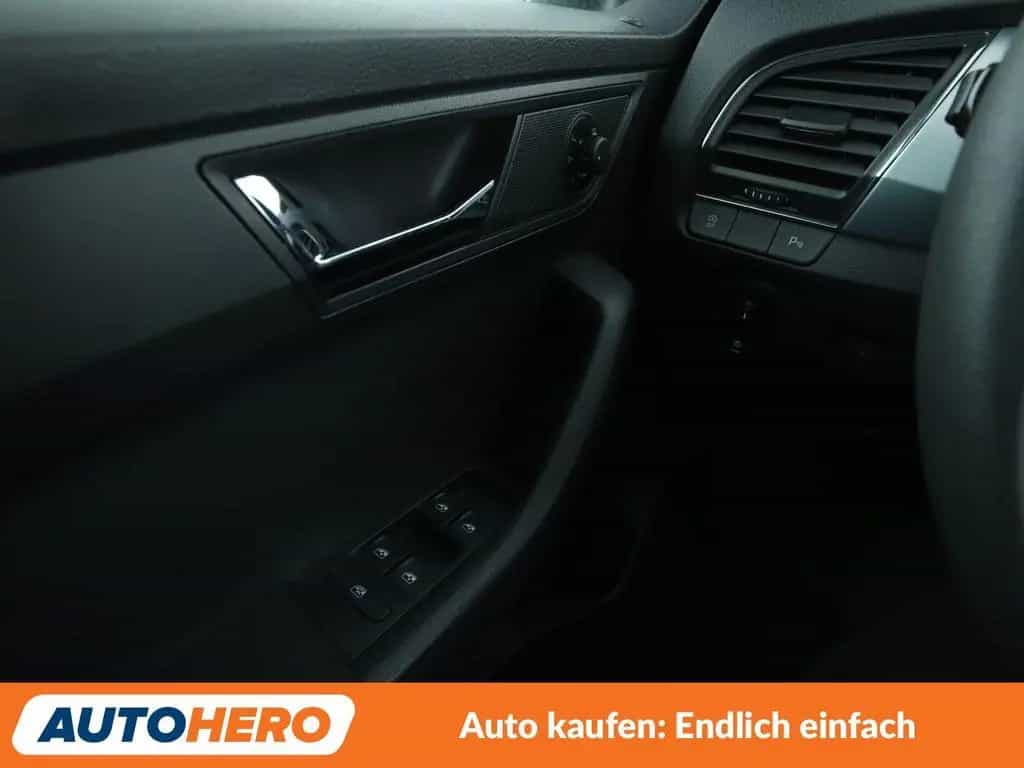 Skoda Fabia 1.0 TSI Ambition Aut.*TEMPO*PDC*SHZ* 03/2019-photo-24