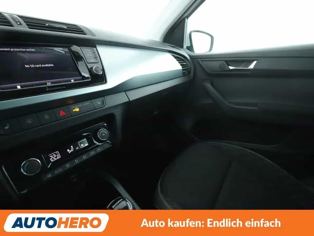 Skoda Fabia 1.0 TSI Ambition Aut.*TEMPO*PDC*SHZ* 03/2019-photo-25