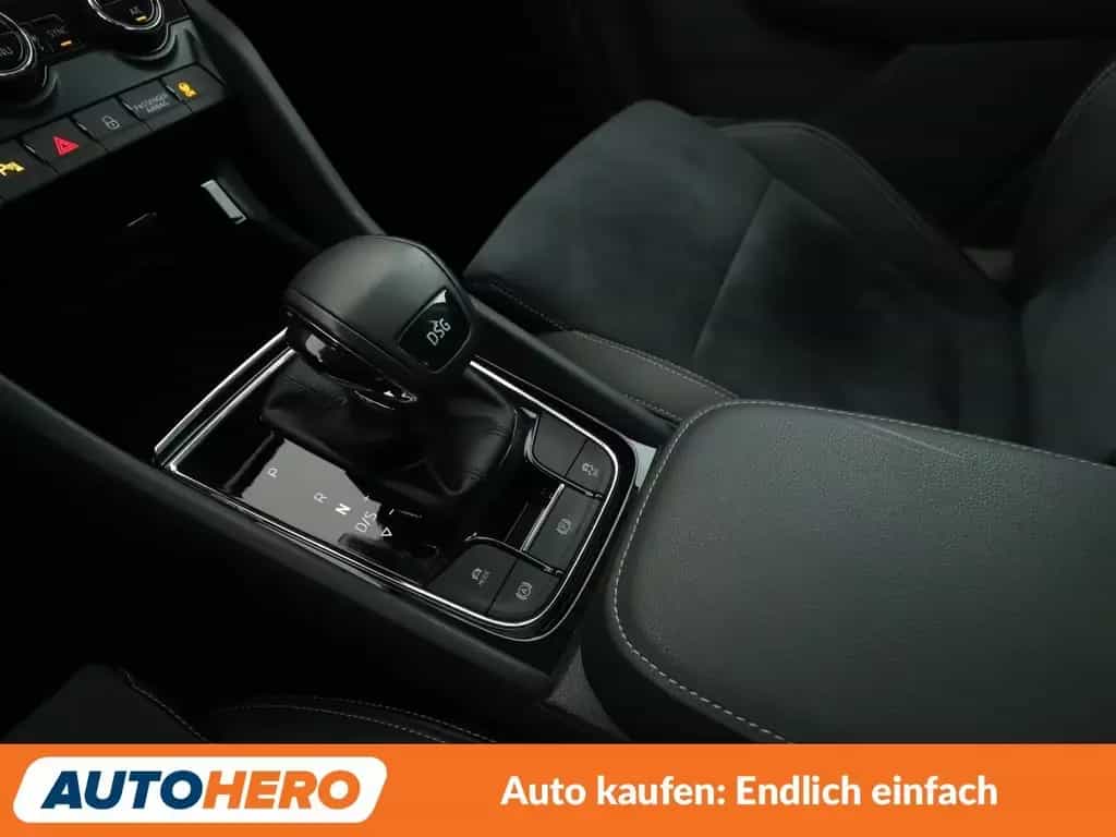Skoda Karoq 1.5 TSI ACT Style Aut.*NAV*LED*ACC*CAM*PDC*SHZ* 08/2018-photo-24