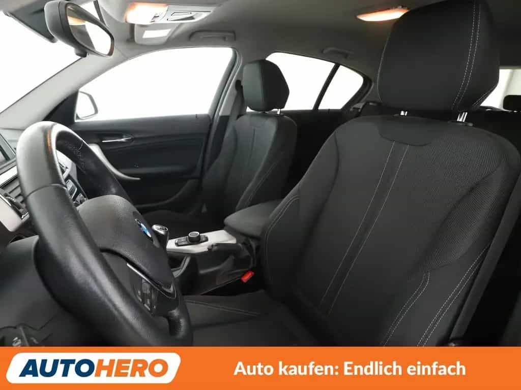 BMW 118 i Advantage *LED*TEMPO*PDC*SHZ*KLIMA* 01/2018-photo-9