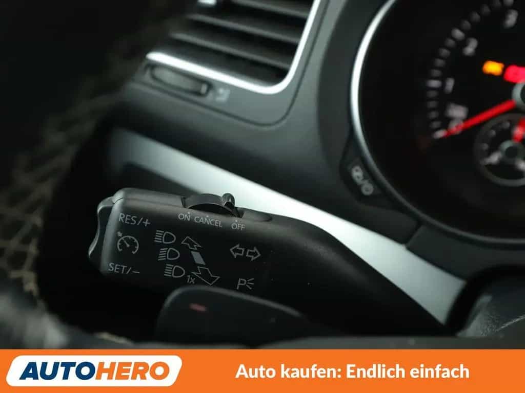 Volkswagen Golf VI 1.4 TSI Aut.*NAV*XENON*TEMPO*CAM*PDC*SHZ 03/2015-photo-25