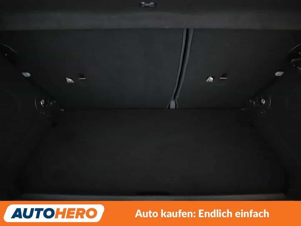 MINI Cooper S Aut.*NAVI*LED*TEMPO*PDC*SHZ* 11/2017-photo-17
