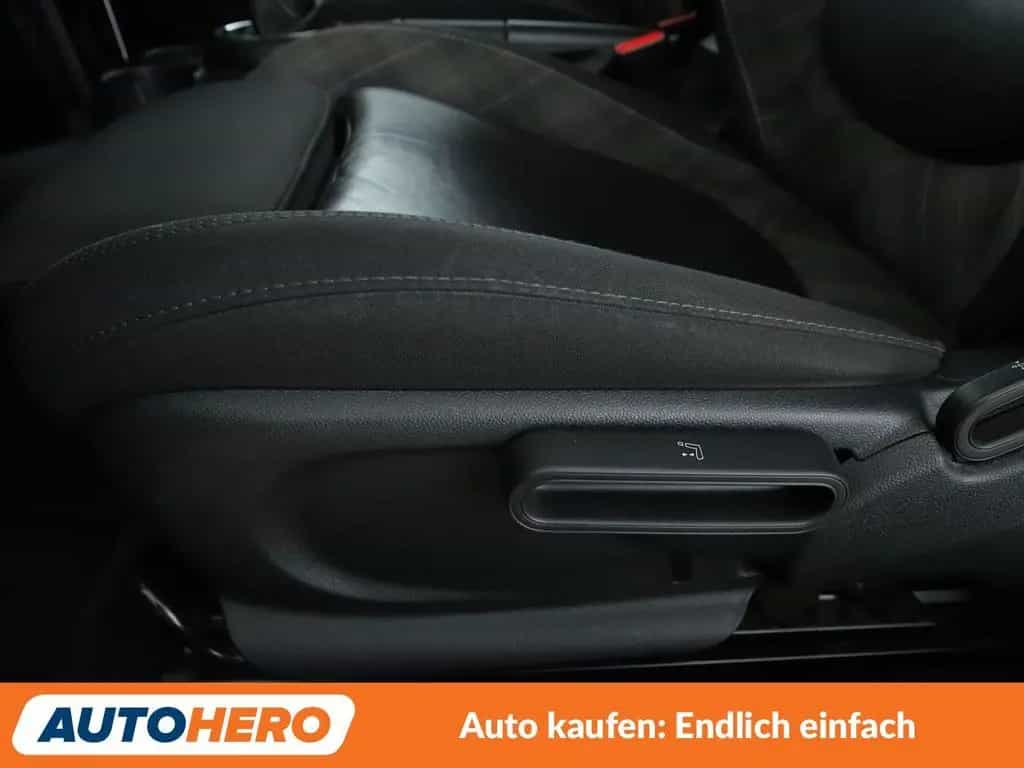 MINI Cooper S Aut.*NAVI*LED*TEMPO*PDC*SHZ* 11/2017-photo-28