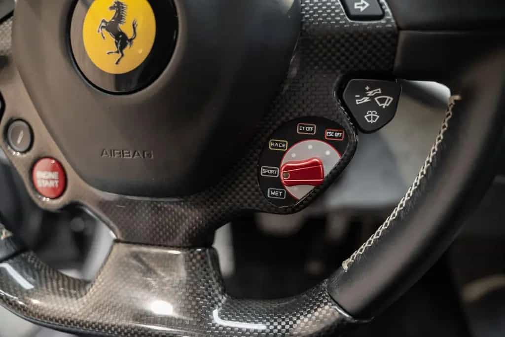 Ferrari F12 Berlinetta Carbon Lift kamera 6.3 Berlinetta 06/2014-photo-35