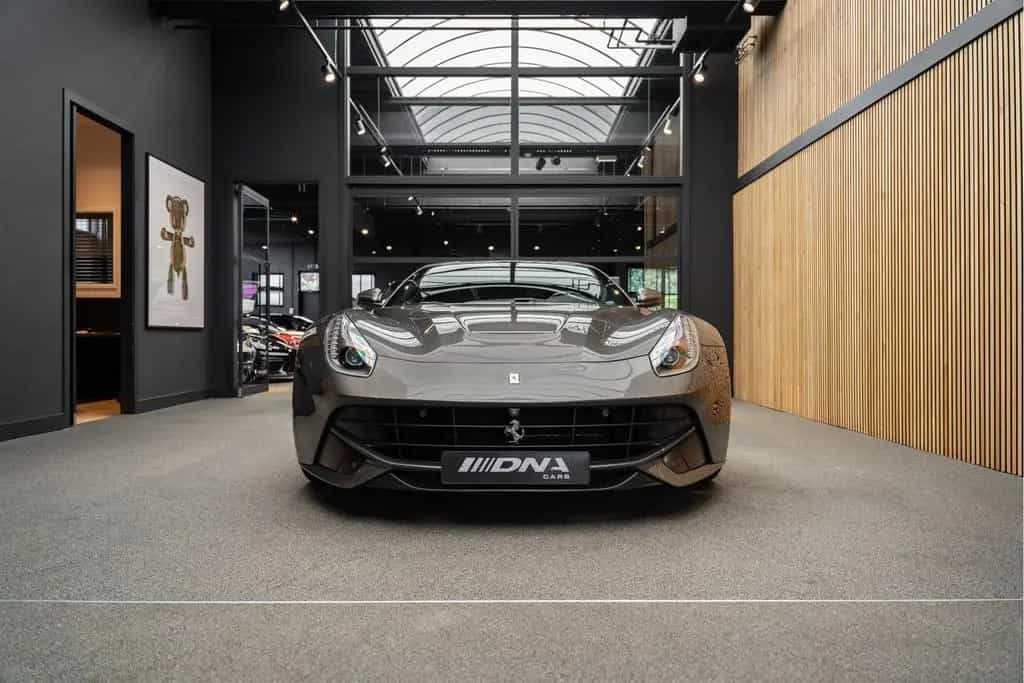 Ferrari F12 Berlinetta Carbon Lift kamera 6.3 Berlinetta 06/2014-photo-41