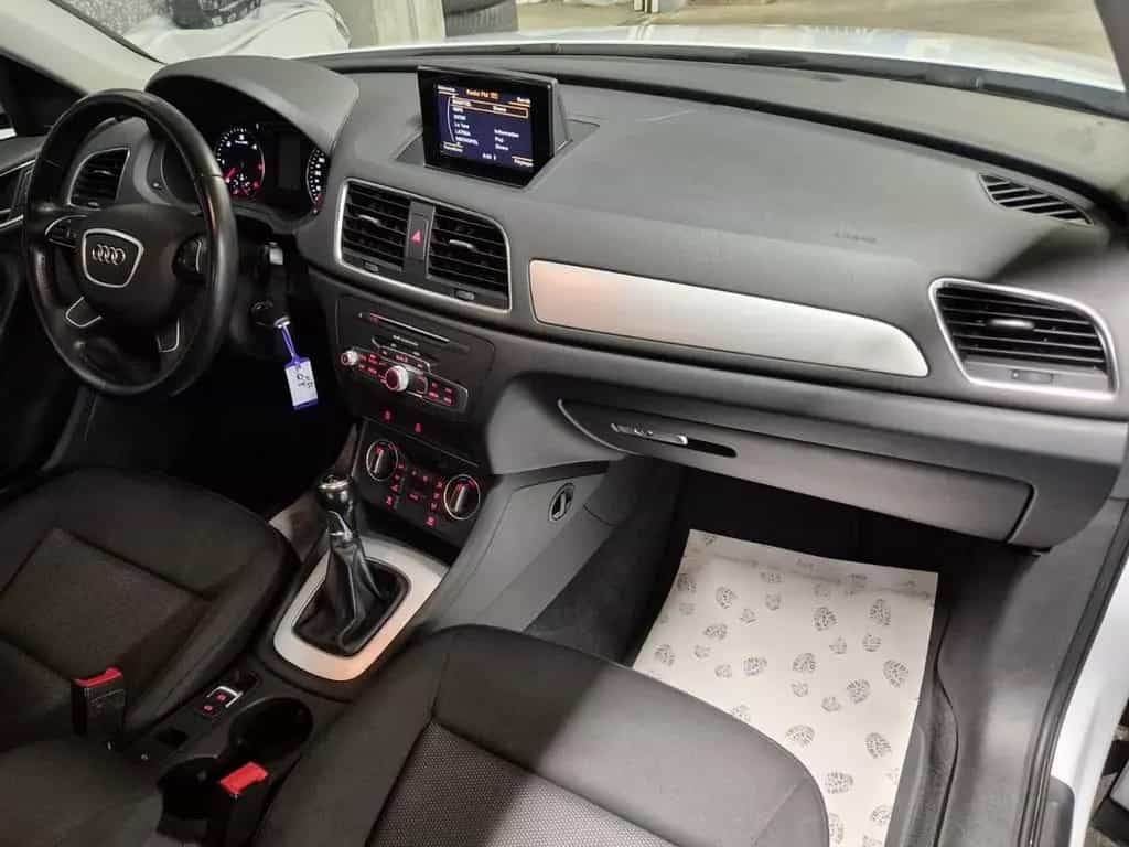 Audi Q3 2.0 TDI 150 BI-XENON NAVI 12/2015-photo-5