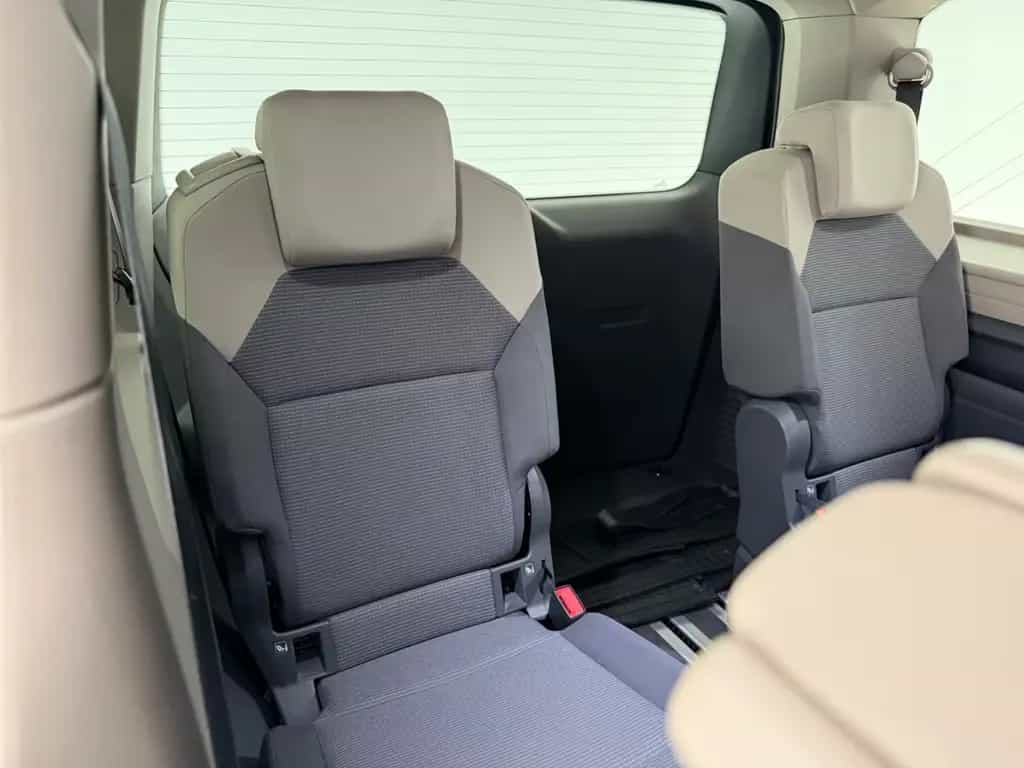 Volkswagen T7 Multivan 1.5 TSI*7.STZ*LED-AHK-R.KAM-TEMPOMAT 10/2021-photo-19