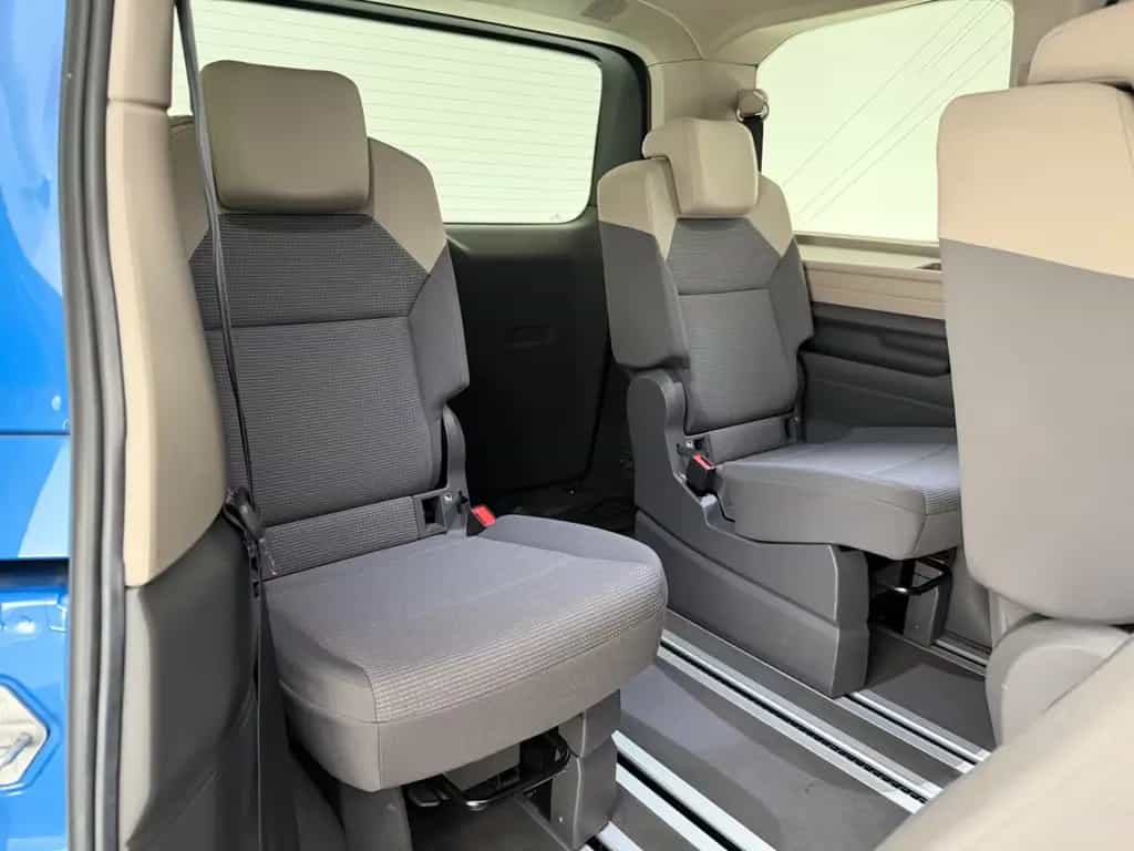 Volkswagen T7 Multivan 1.5 TSI*7.STZ*LED-AHK-R.KAM-TEMPOMAT 10/2021-photo-20