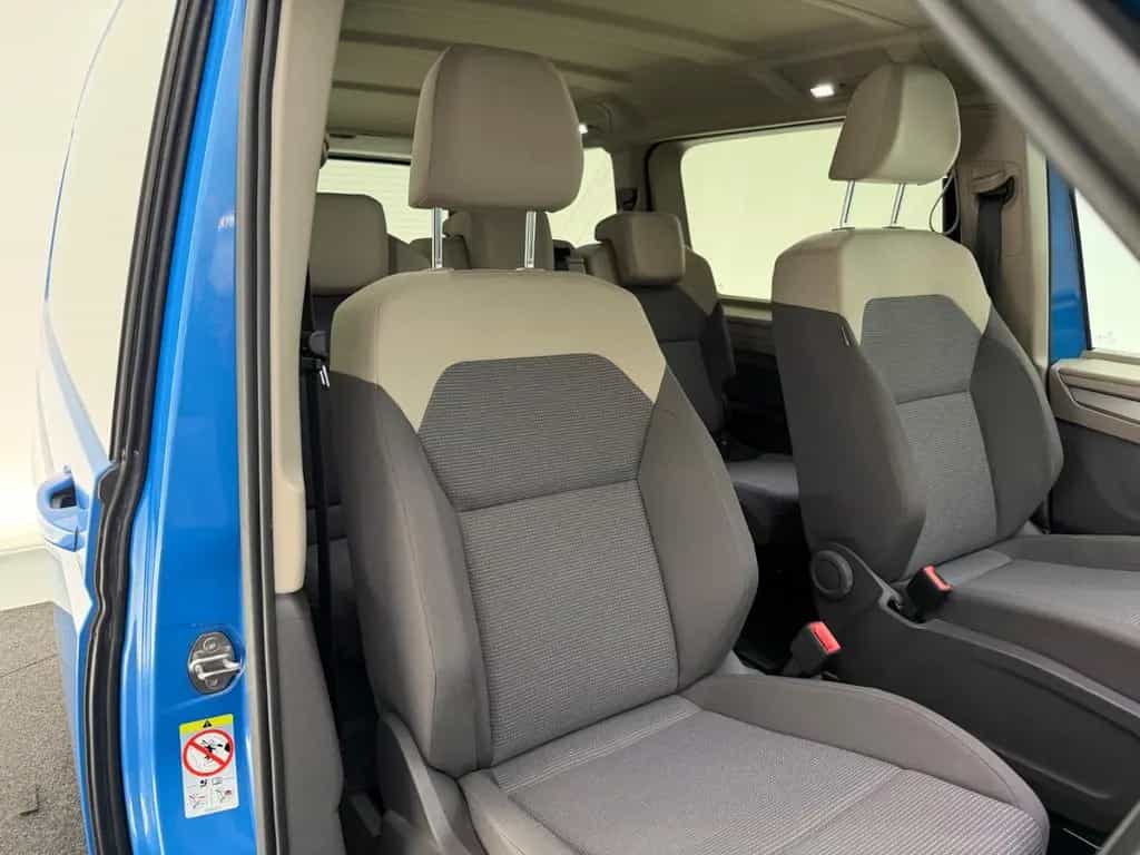 Volkswagen T7 Multivan 1.5 TSI*7.STZ*LED-AHK-R.KAM-TEMPOMAT 10/2021-photo-25