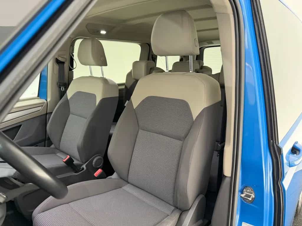 Volkswagen T7 Multivan 1.5 TSI*7.STZ*LED-AHK-R.KAM-TEMPOMAT 10/2021-photo-28