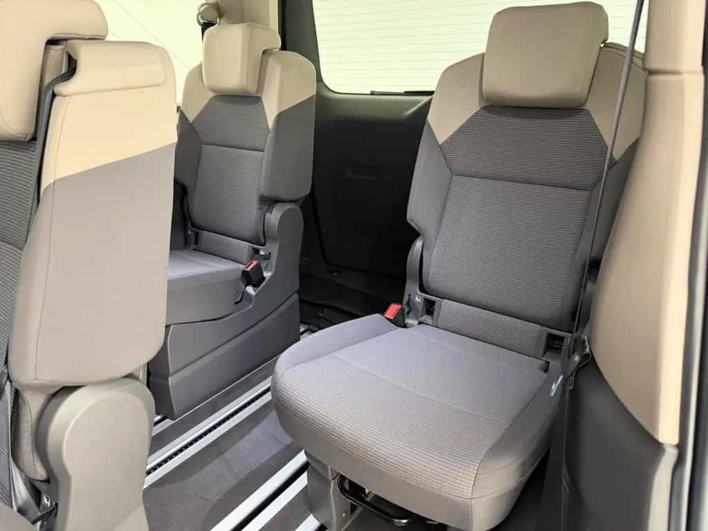 Volkswagen T7 Multivan 1.5 TSI*7.STZ*LED-AHK-R.KAM-TEMPOMAT 10/2021-photo-33