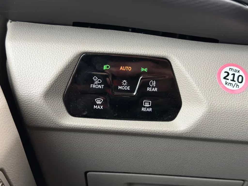 Volkswagen T7 Multivan 1.5 TSI*7.STZ*LED-AHK-R.KAM-TEMPOMAT 10/2021-photo-38