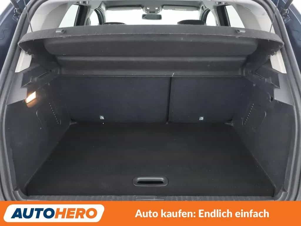 Renault Captur 1.2 TCe Energy Crossborder Aut.*NAV*TEMP* 08/2017-photo-17
