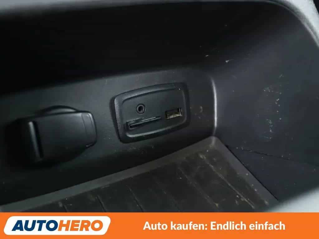 Renault Captur 1.2 TCe Energy Crossborder Aut.*NAV*TEMP* 08/2017-photo-23
